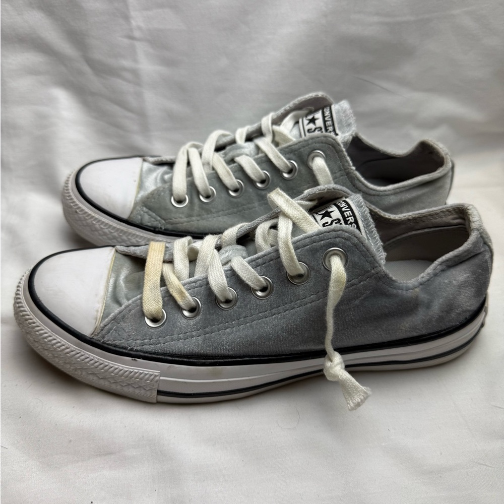 Converse  velvet Gray and White Low-Top Sneakers size 7